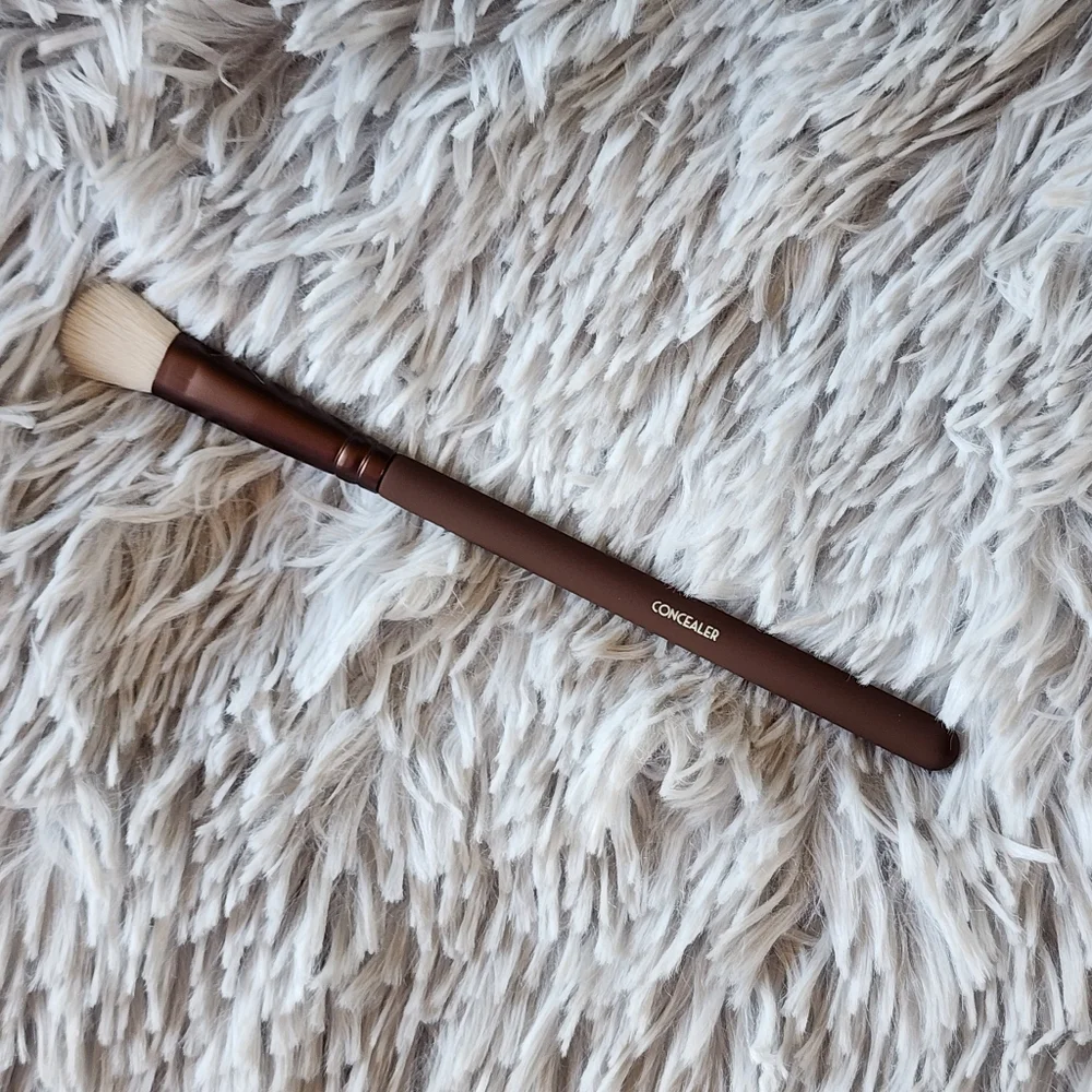 😍BEAUTY FOR REAL Perfect Perfection Concealer Brush